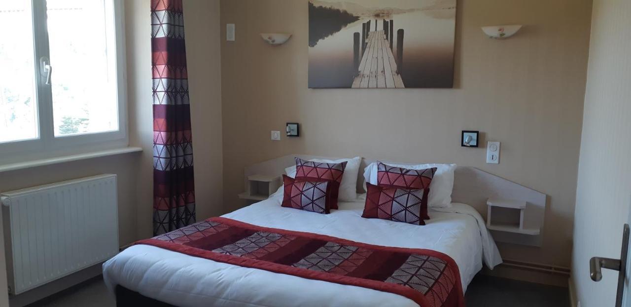 Logis Hotel Beau Site Loubaresse  외부 사진