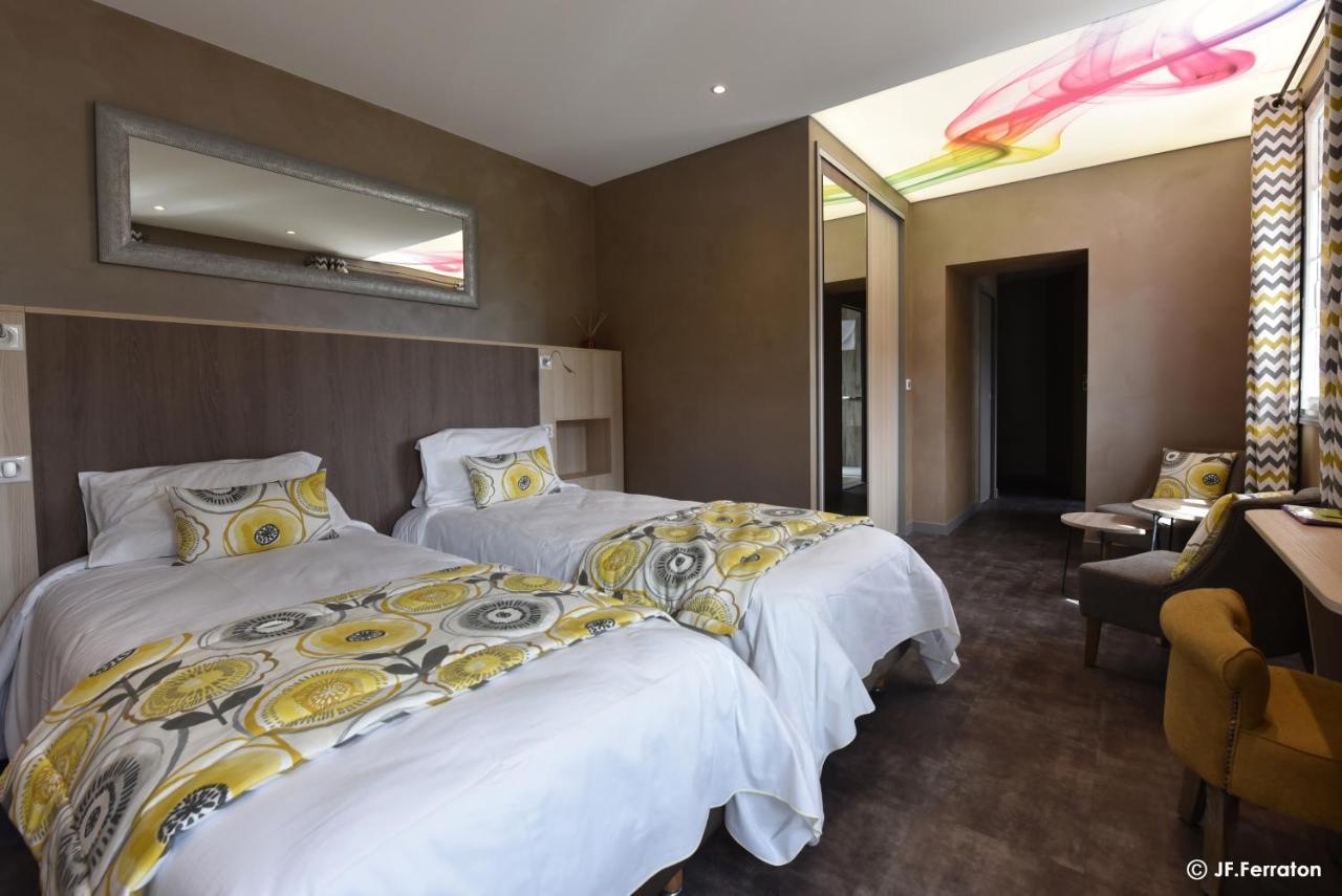 Logis Hotel Beau Site Loubaresse  외부 사진
