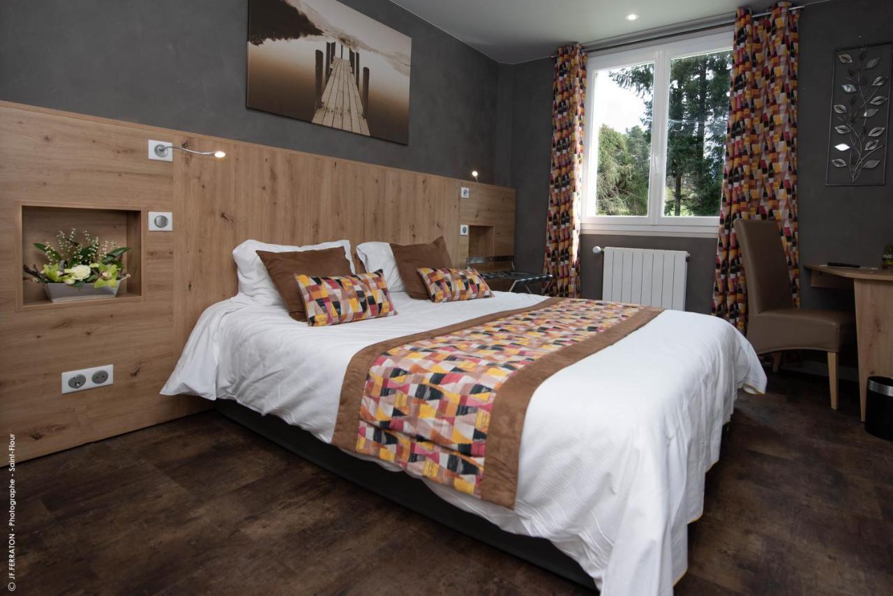 Logis Hotel Beau Site Loubaresse  외부 사진