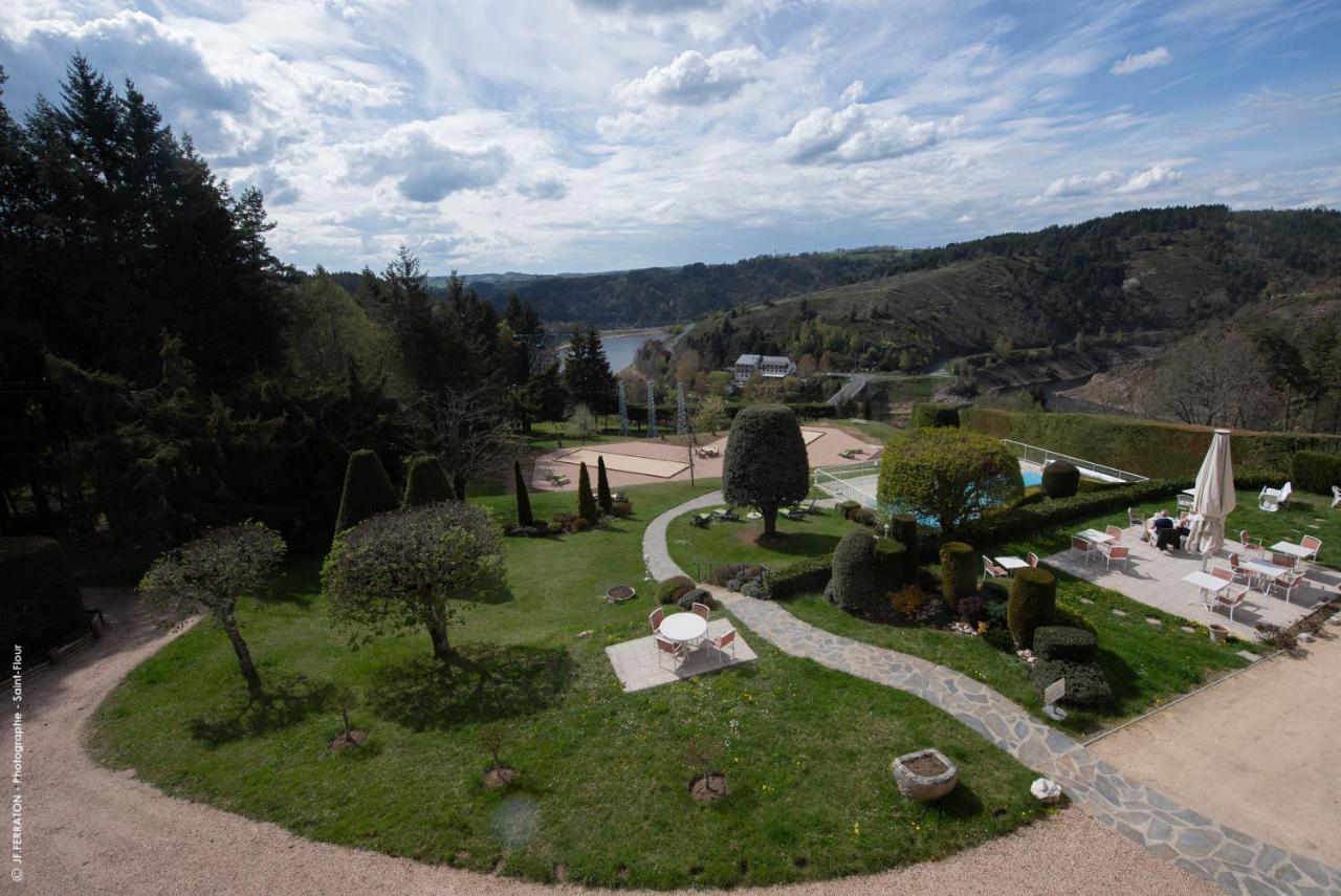 Logis Hotel Beau Site Loubaresse  외부 사진